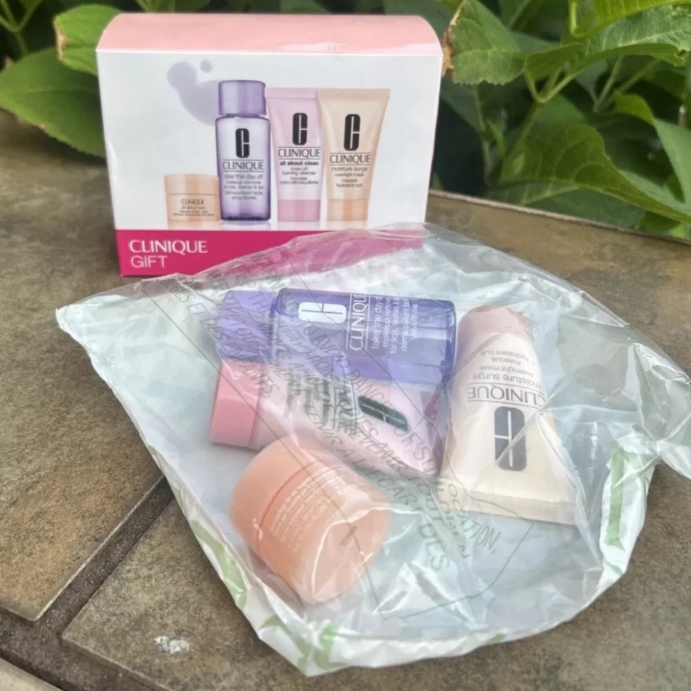 Clinique Gift Set: About Eyes, Clean, Moisture, Take Day Off, PLUS Magenta Lip - Picture 2 of 16